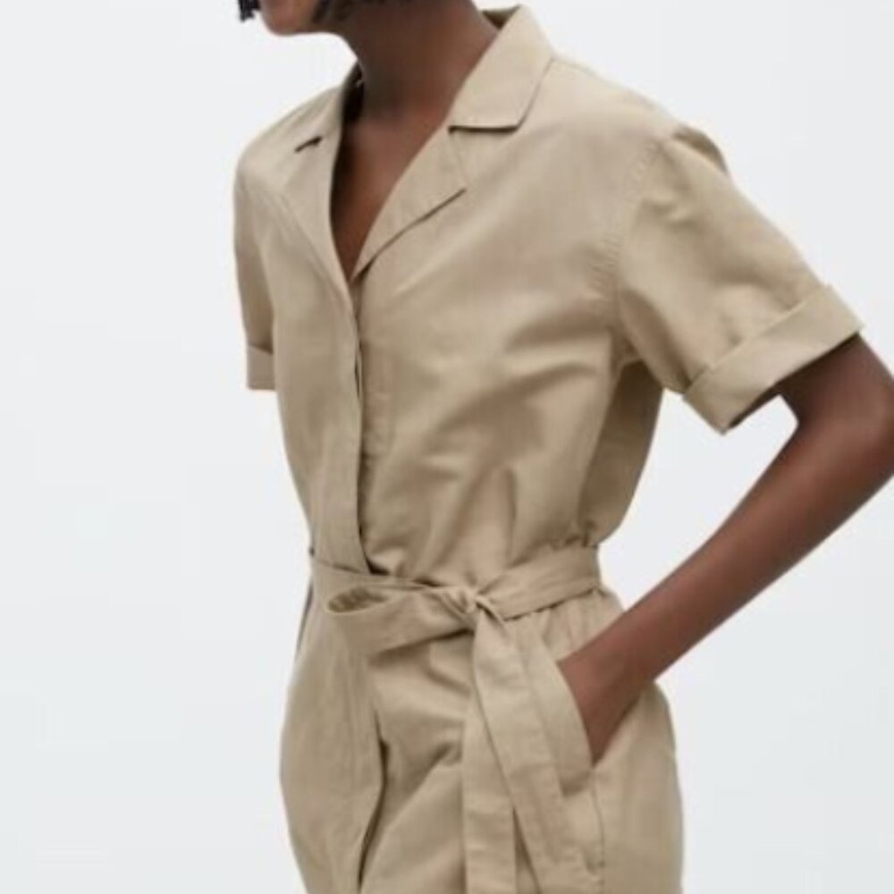 Uniqlo tan shorts romper